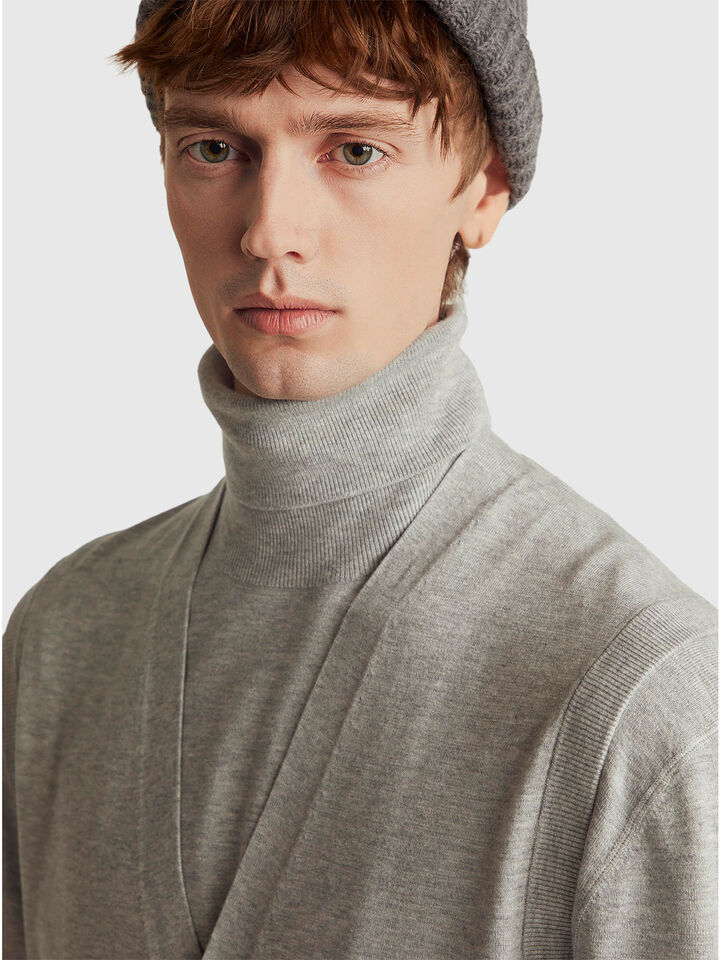 S/L V NECK SWEATER Men image number 4